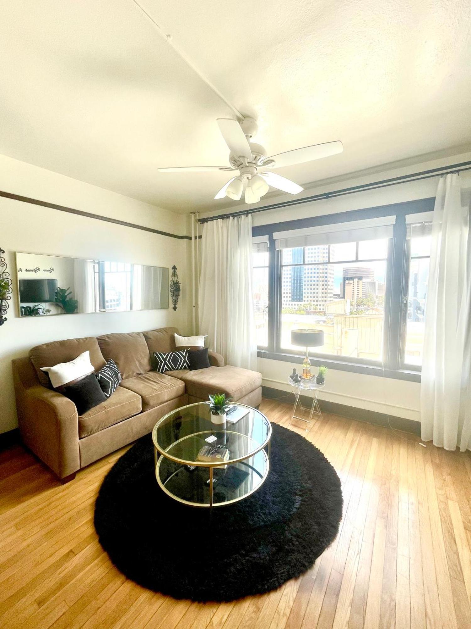 Private Cozy Studio, Peek A Boo Ocean View For 2 Лонг-Біч Екстер'єр фото